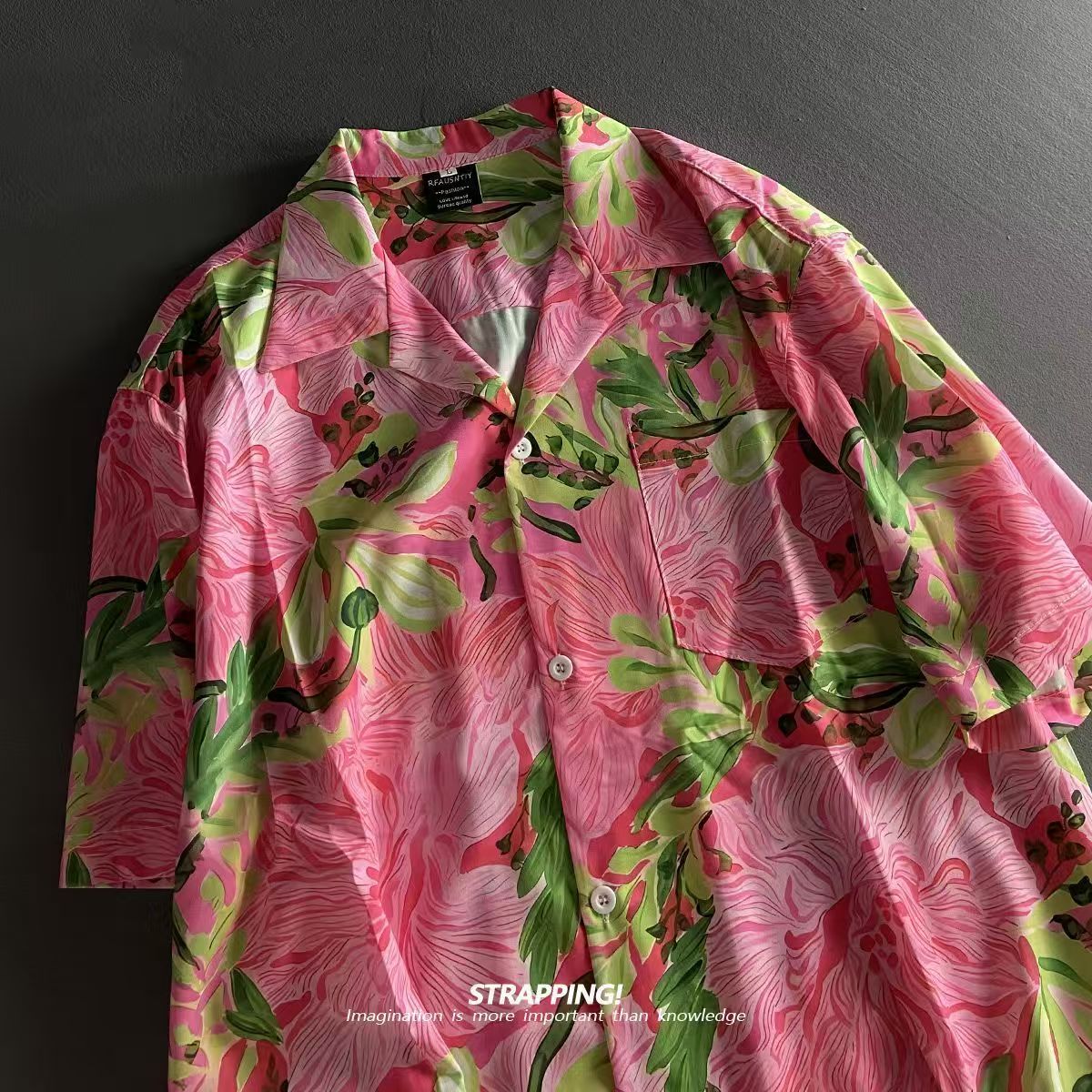 Romper Floral Print - 핑크 낙서 꽃 쿠바 칼라 하와이